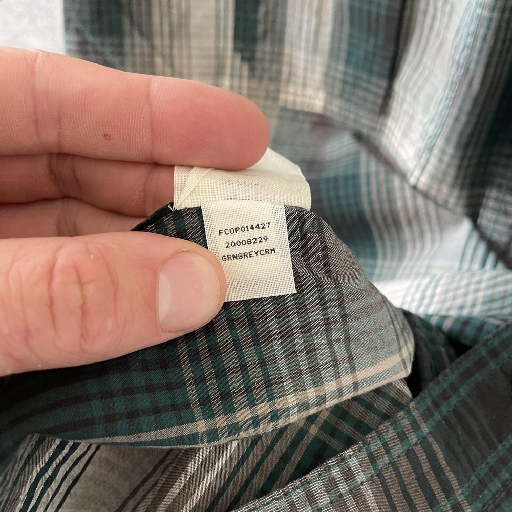 Filson Shirt Mens Large Green Grey Plaid Cotton Short Sleeve Button Up Casual - Picture 7 of 9